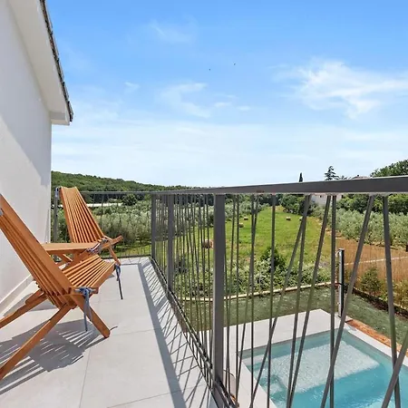 Vila Enja In Tranquille Village With Heated Salted Pool Vintijan